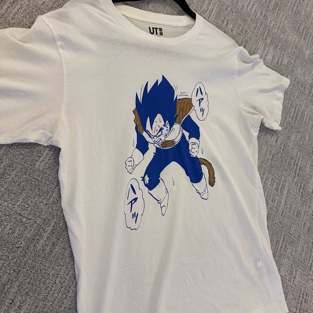 50th Anniversary VEGETA DRAGON BALL UNIQLO Limited Edition - Picture 5 of 11